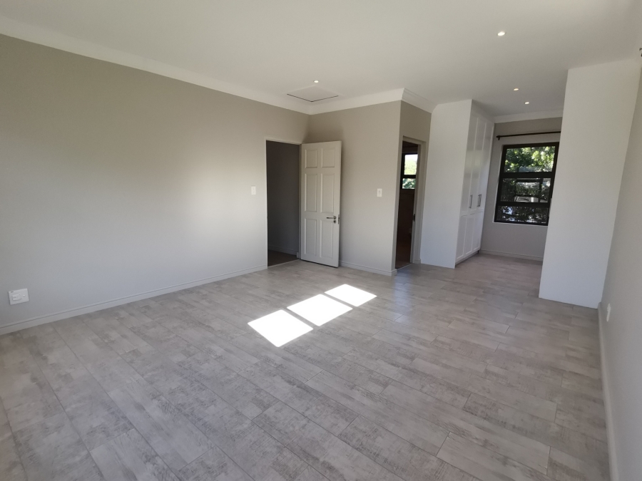 4 Bedroom Property for Sale in Vermont Western Cape